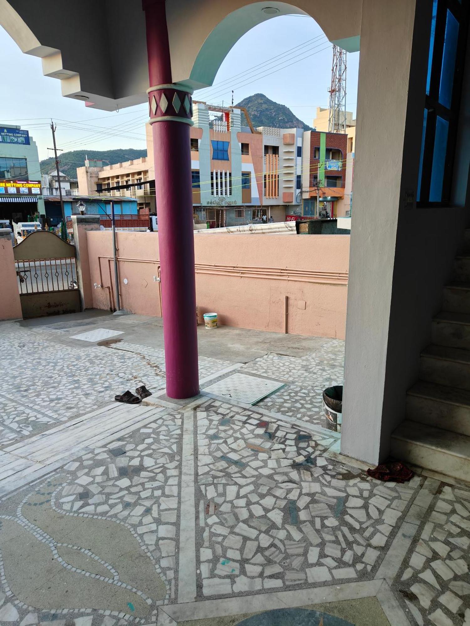 Guru Krupa Home Stay Tiruvannāmalai Екстериор снимка
